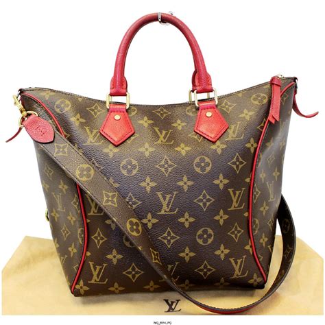 pouch louis vuitton price